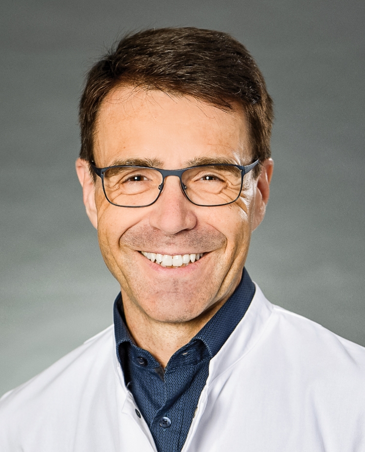 Priv.-Doz. Dr. Carsten Schwänen Chefarzt des Onkologischen Zentrums Ortenau