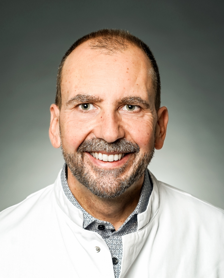 Dr. Jochen Rentschler Ärztlicher Leiter der Palliativstation